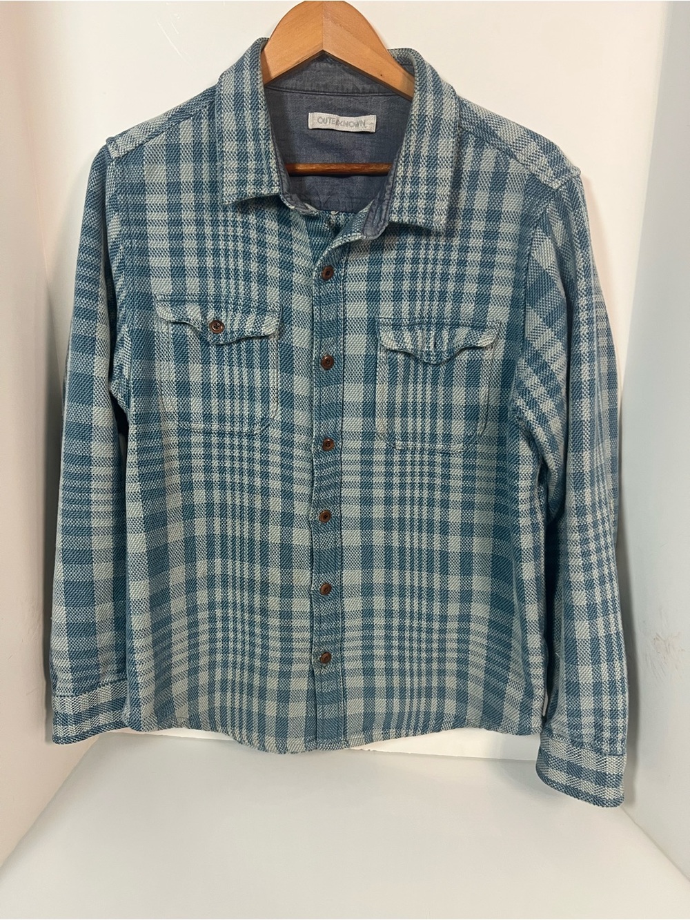 Outerknown blanket, shirt men’s large